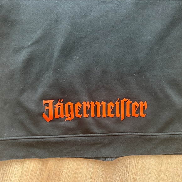 Jagermeister Men’s Zip Up Hoodie Size Extra Large - Cotton
Black and Orange - Picture 5 of 5